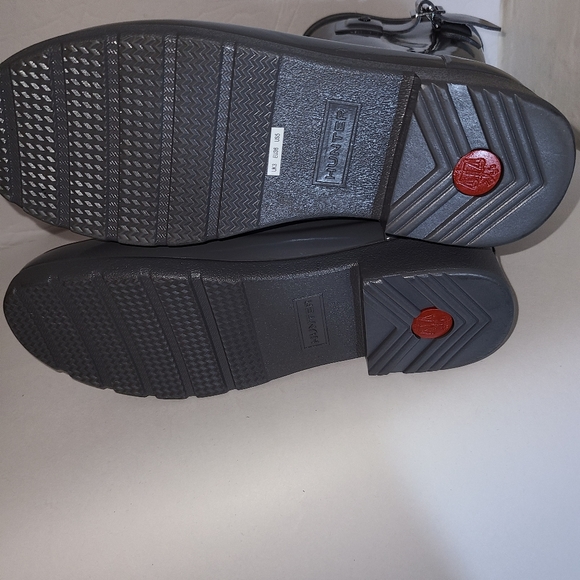 Hunter rain boots size 5 - Picture 7 of 7